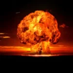 Ki találta fel az atombombát? 