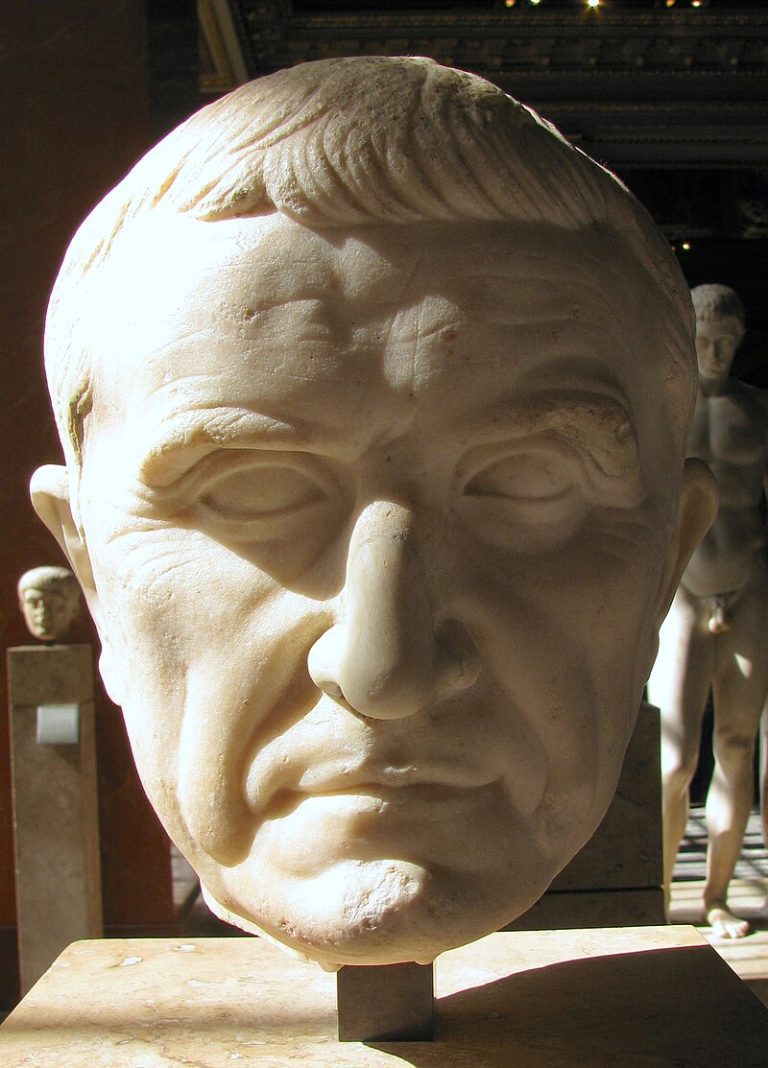 Ki volt Crassus?